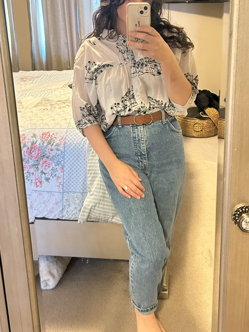 Classic High-Rise Women's Blue Mom Jeans